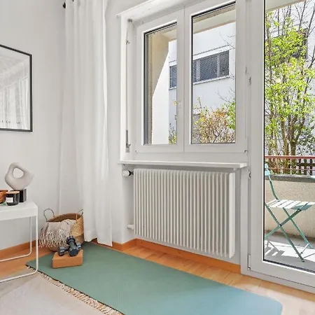 Close To & Balcony 1 Bdr Wollishofen Self Check In * 취리히
