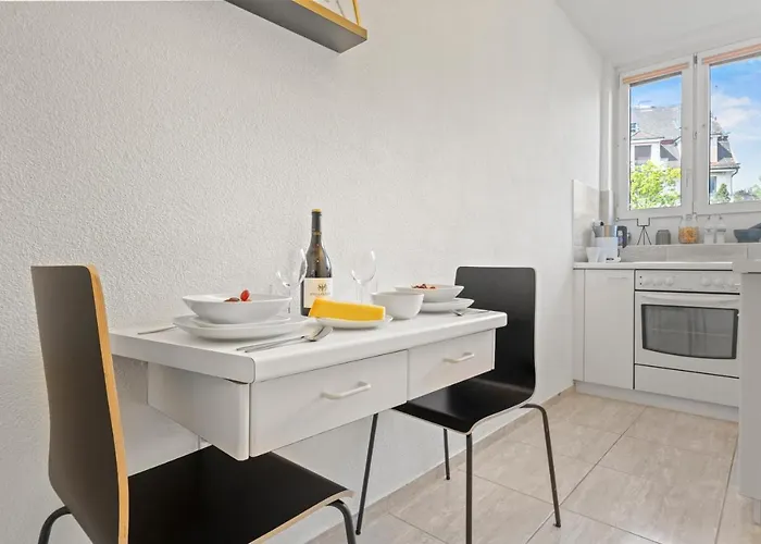 Close To & Balcony 1 Bdr Wollishofen Self Check In Apartmán Curych