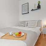 Close To & Balcony 1 Bdr Wollishofen Self Check In * Zurich