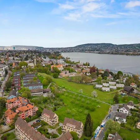 Close To & Balcony 1 Bdr Wollishofen Self Check In